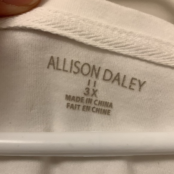 Allison Daley women’s T-shirt "Feels like a dream" floral print short sleeve, 3X - Picture 4 of 7